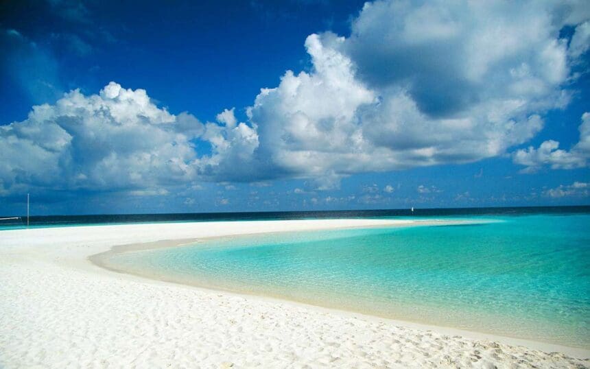 10 Best White Sand Beaches In The World For You