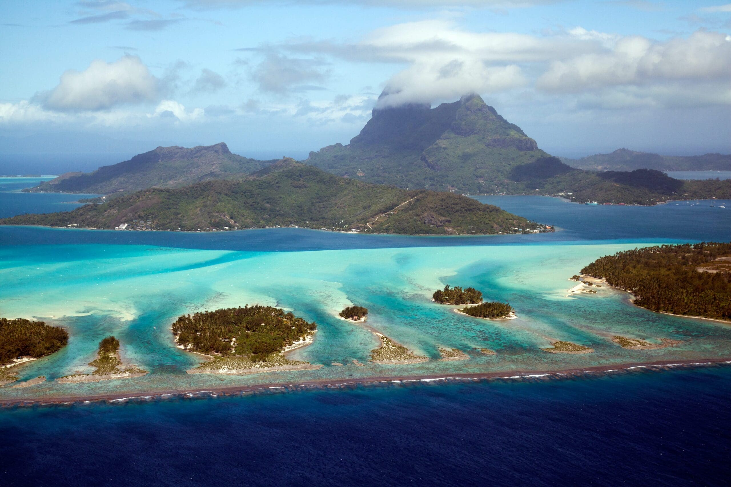 The 8 Most Beautiful Society Islands: A Paradise In French Polynesia