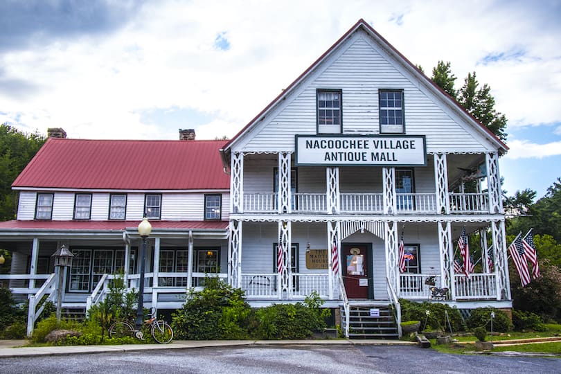 Nacoochee_Village_Antique_Mall