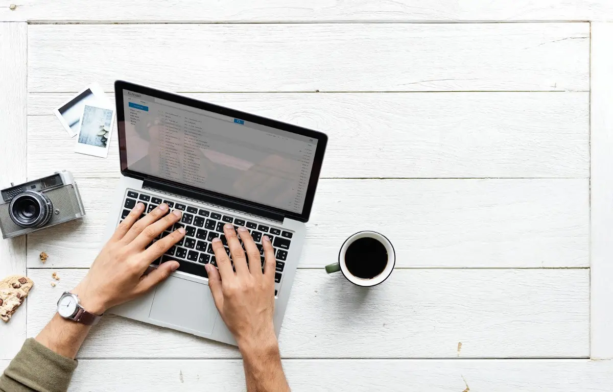 How To Become A Travel Influencer