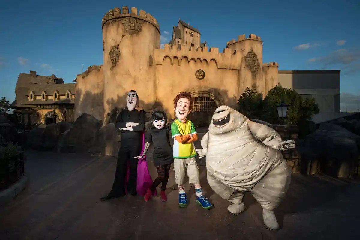 8 Top Spooky Halloween Vacation Destinations To Visit This Year 30 Halloween In Transylvania