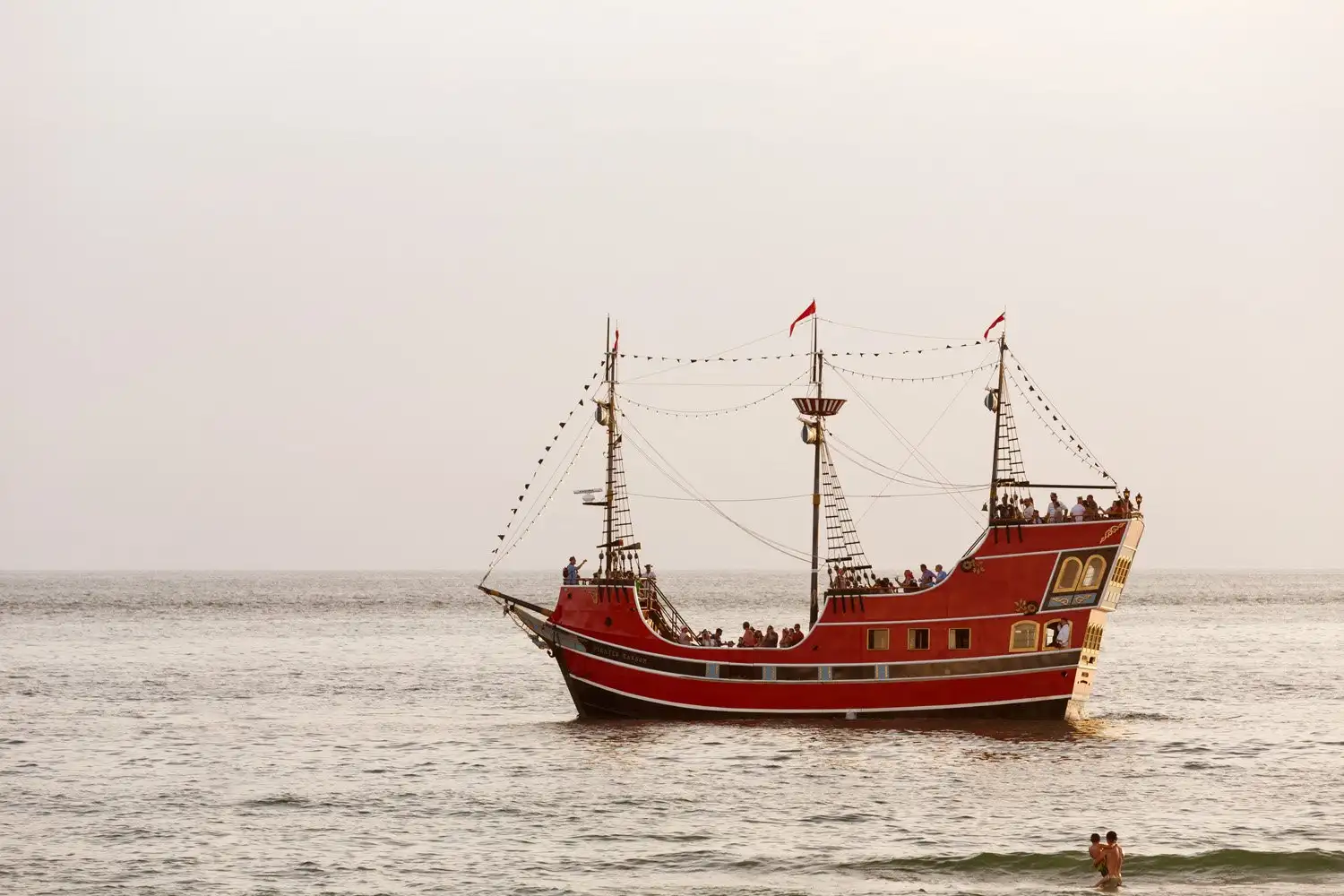 Captain Memo's Pirate Cruise 