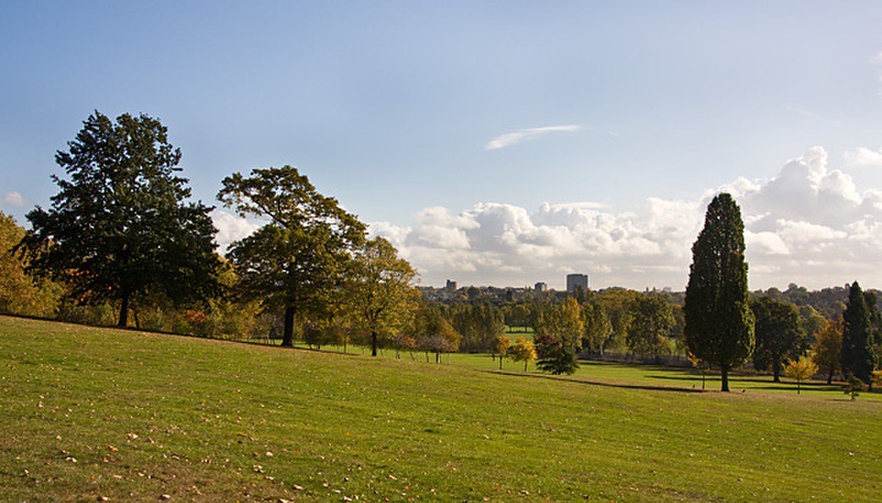Gladstone Park