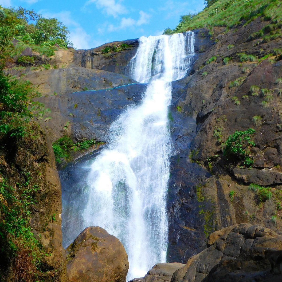 Palaruvi Waterfalls, Kollam