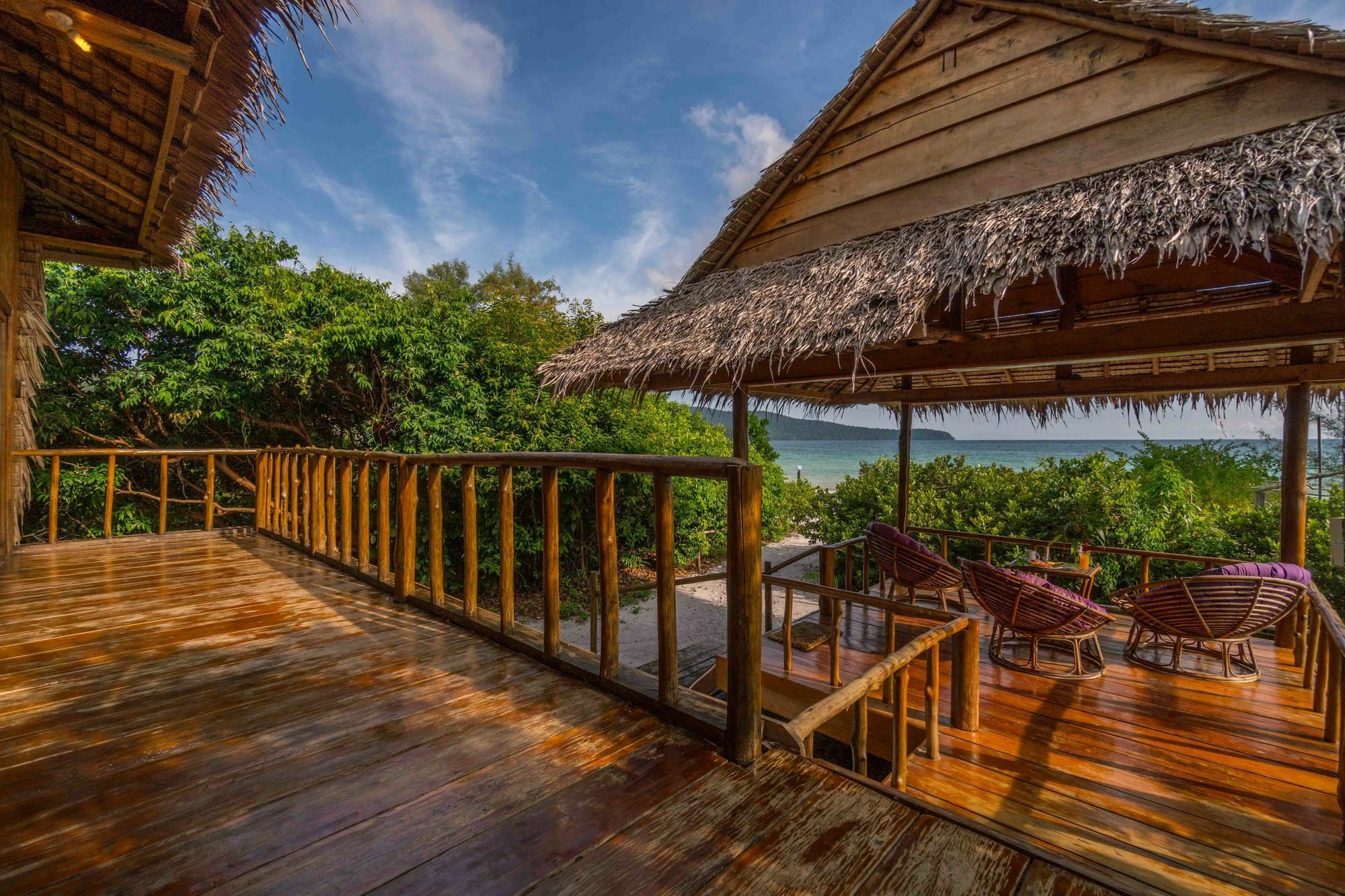 Hotel Royal Retreat Resort Koh Rong Sanloem 2* (Cambodia) - From Us$ 135 |  Booked