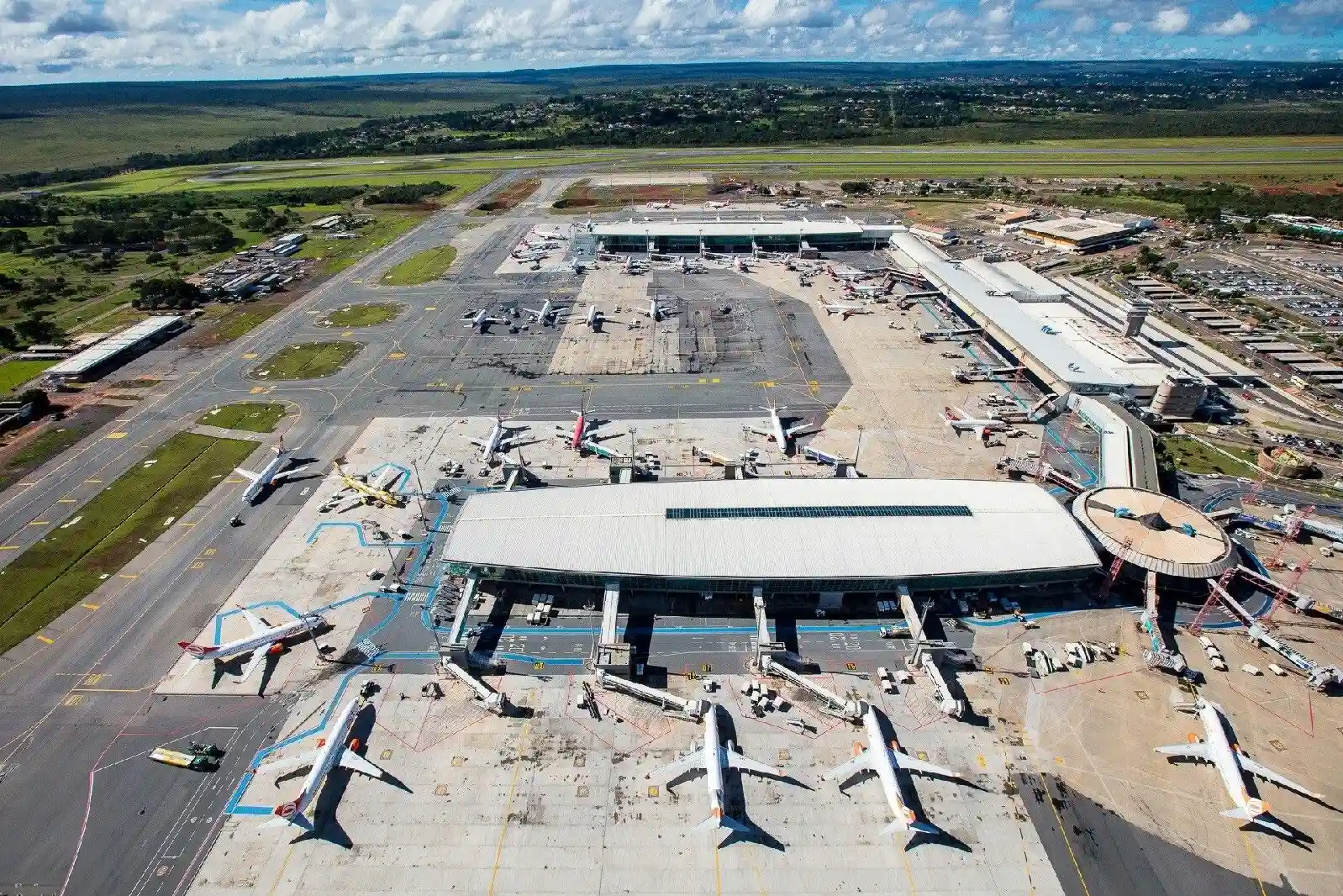 Salvador Central Airport