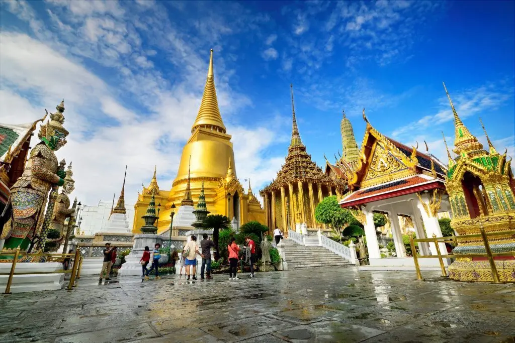 12-best-cheap-solo-travel-destinations-tripkrt-holidays