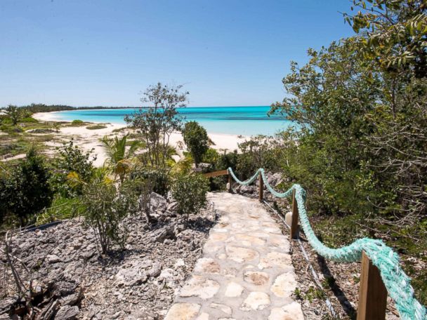 Bahamas' 11 Best Budget Beachfront Hotels - Good Morning America