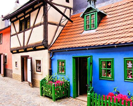 Golden Lane: How To Get To Prague's Most Magical Spot