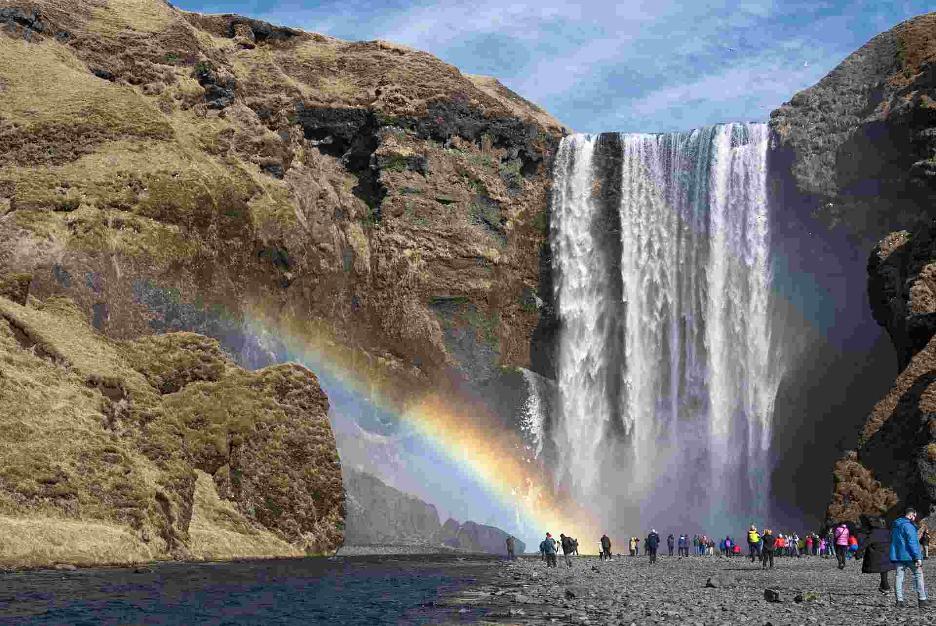 10 Safest Solo Travel Destinations For Women Traveling Alone