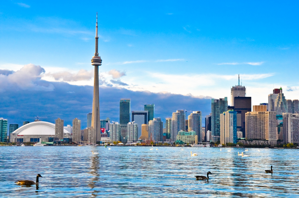 Best Neighborhoods In Toronto Guide: Where To Stay