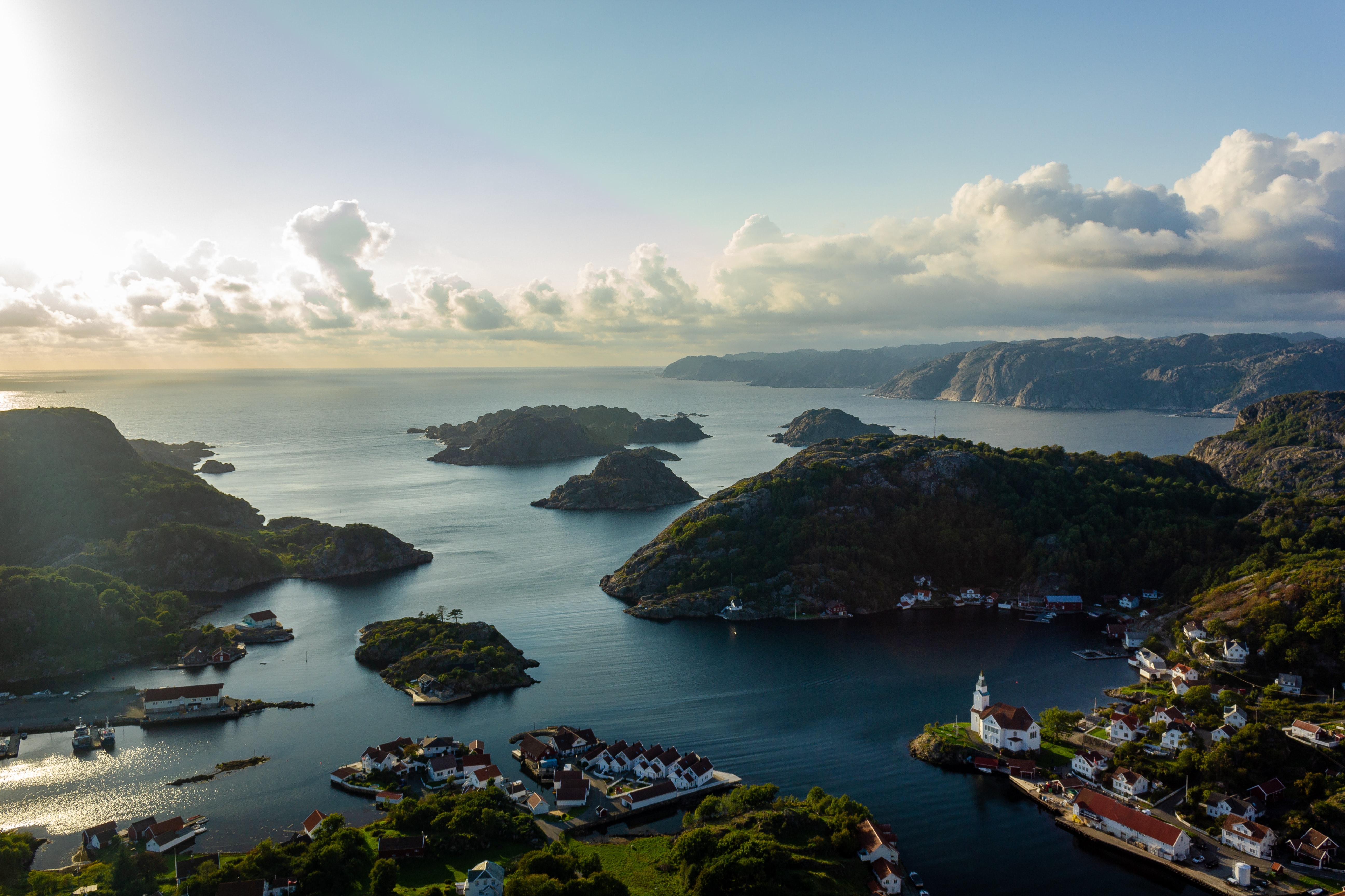 10 Most Beautiful Islands In Norway: Spellbinding Beauty!