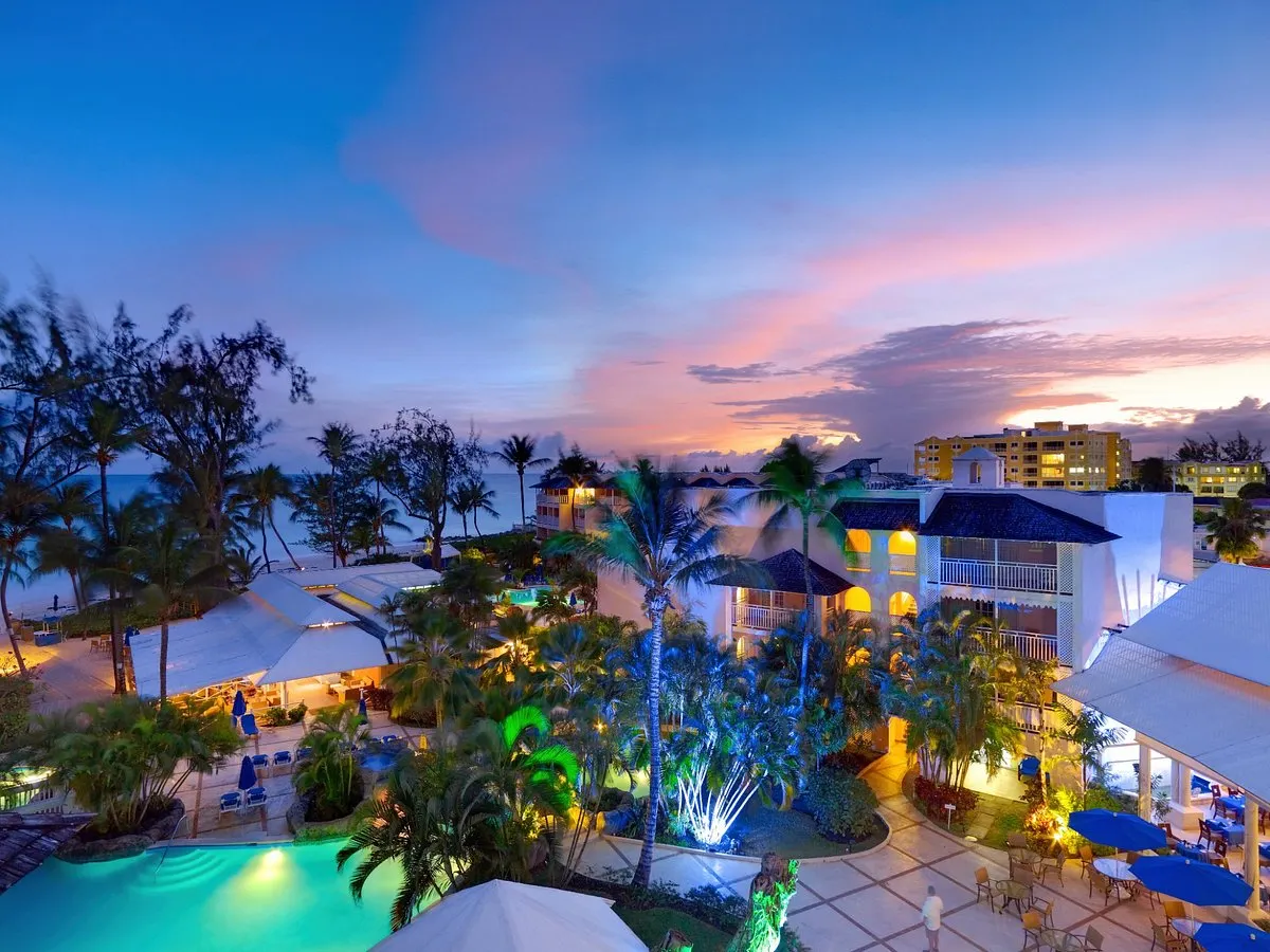 Does Turtle Beach Offer Wedding Packages?