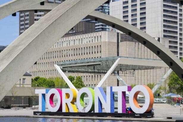 Where To Stay In Toronto